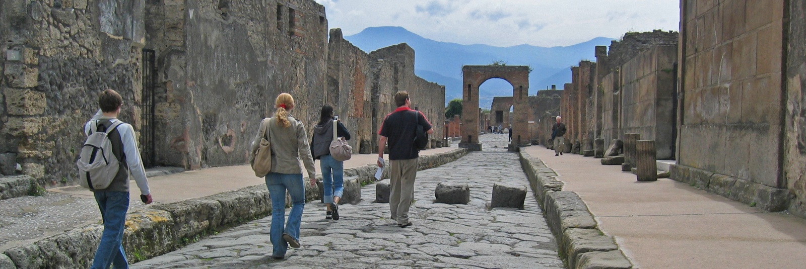 Excursie la Pompei si tur al Coastei Amalfi (plecare din Napoli)