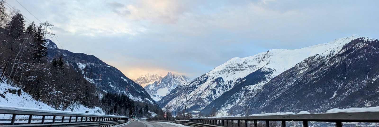 Cum ajungi în Valle d'Aosta?