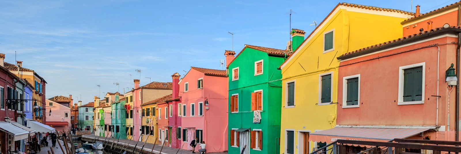 Burano, insula colorată a Veneției