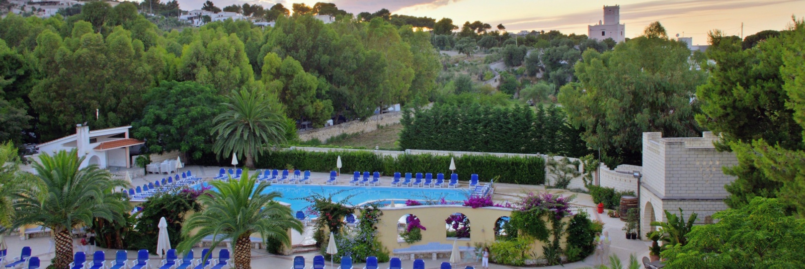 Sejur la mare &icirc;n Puglia, Hotel I Melograni 4*, Vieste