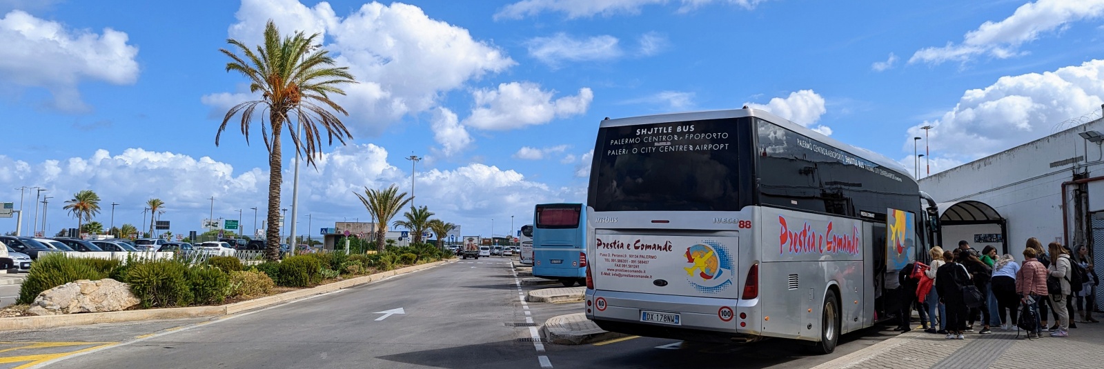 Cum ajungi de la aeroportul din Palermo în oraș?