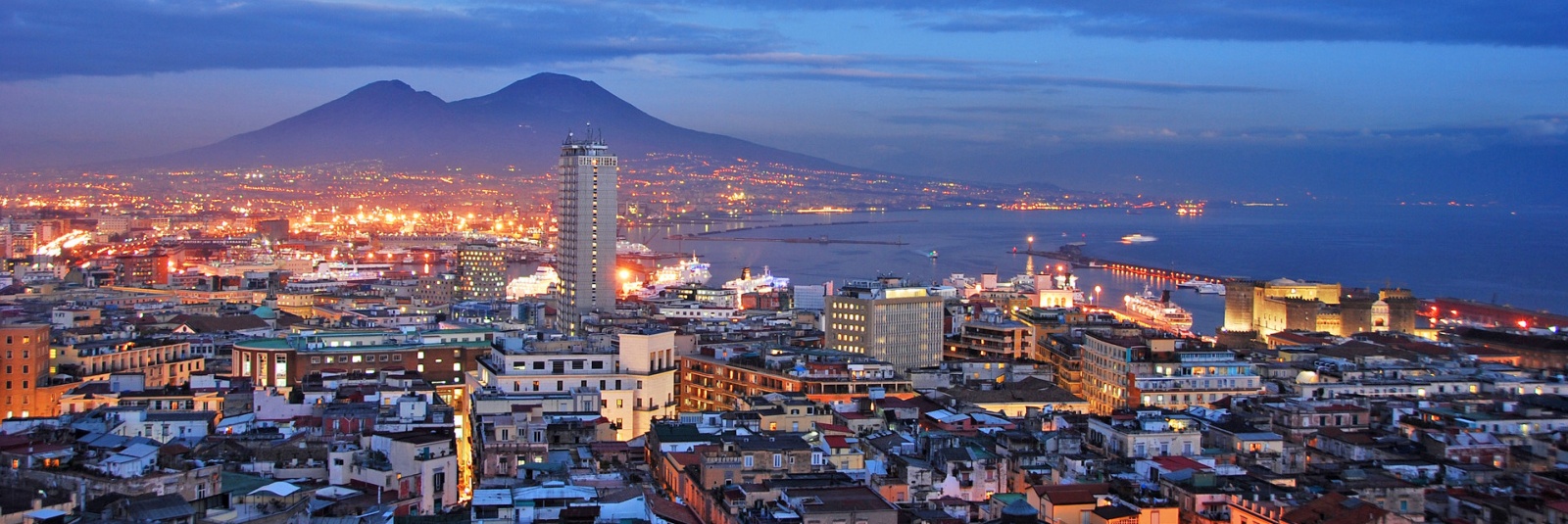 Napoli pe scurt