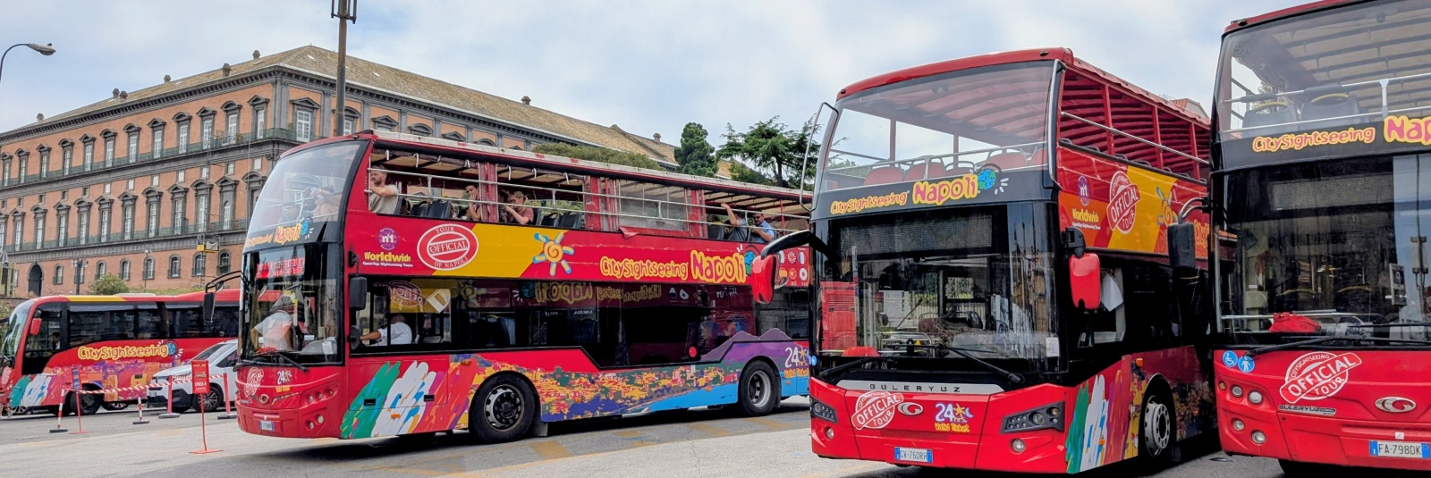 Tur Hop On Hop Off în Napoli