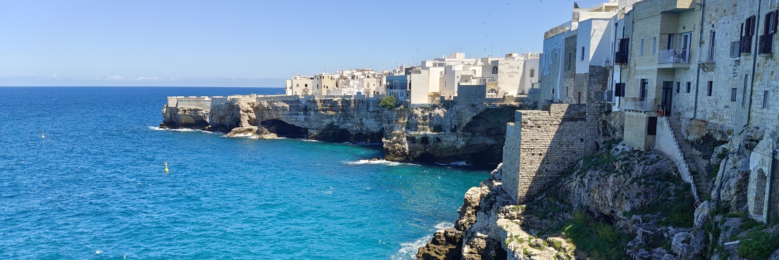 15 locuri de vizitat &icirc;n Polignano a Mare