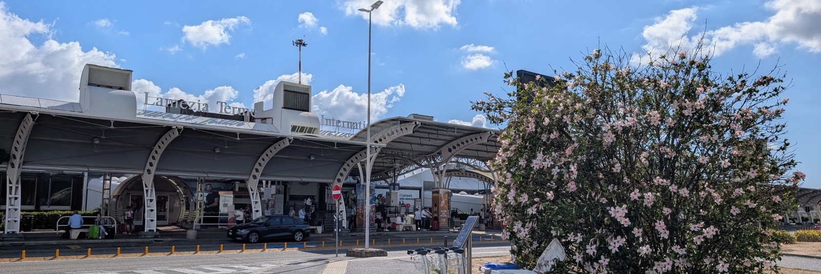 Cum ajungi de la aeroportul din Lamezia Terme la Tropea?