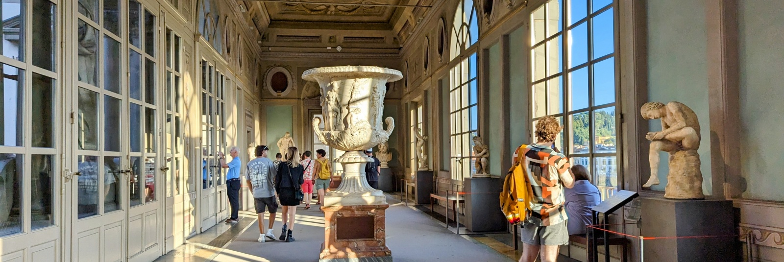 Vizită la Galeria Uffizi din Florența