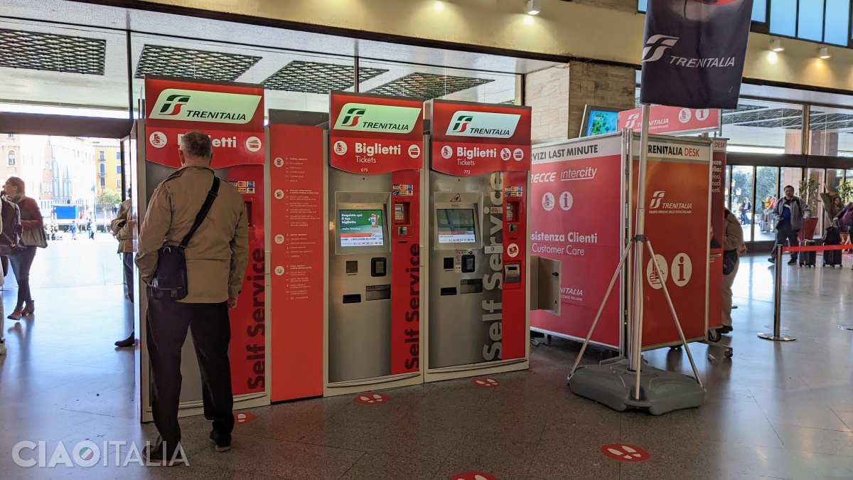 Automate de bilete Trenitalia