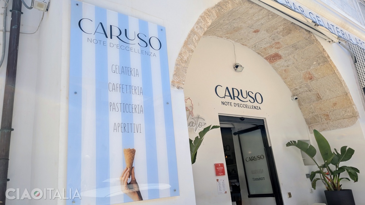 Gelateria Caruso se află chiar lângă Piazza Garibaldi.
