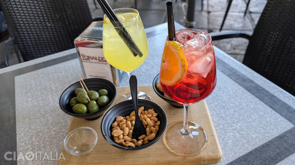 Aperitivo cu Limoncello Spritz și Campari Spritz