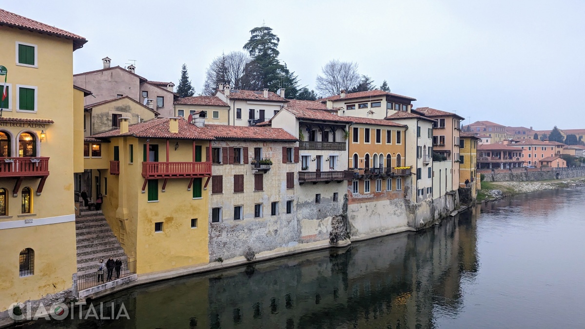 Vederea de pe Ponte Vecchio
