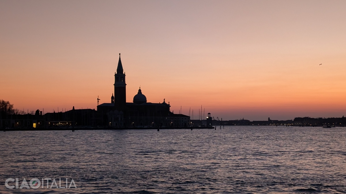 Insula San Giorgio Maggiore la apus