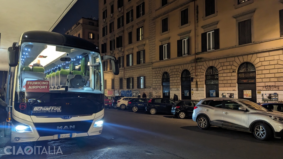 Rome Airport Bus este operat de firma Schiaffini.