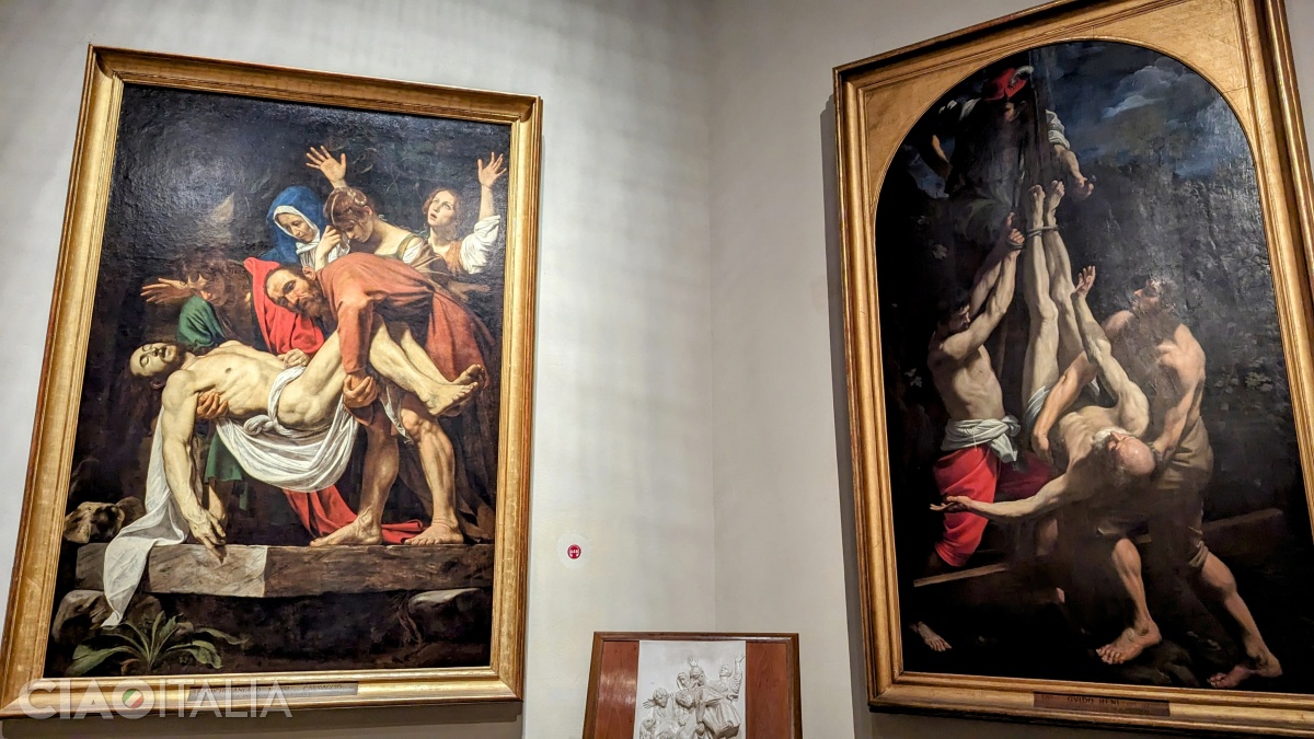 Caravaggio - Depunerea în mormânt (stânga) și Guido Reni - Crucificarea Sf. Petru (dreapta)