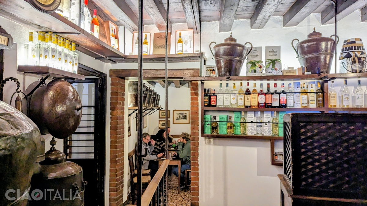 Grapperia Nardini este cea mai veche distilerie din Italia.