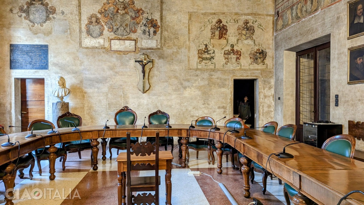 &Icirc;n Aula di Medicina studenții &icirc;și prezintă astăzi lucrările de diplomă și tezele de doctorat.