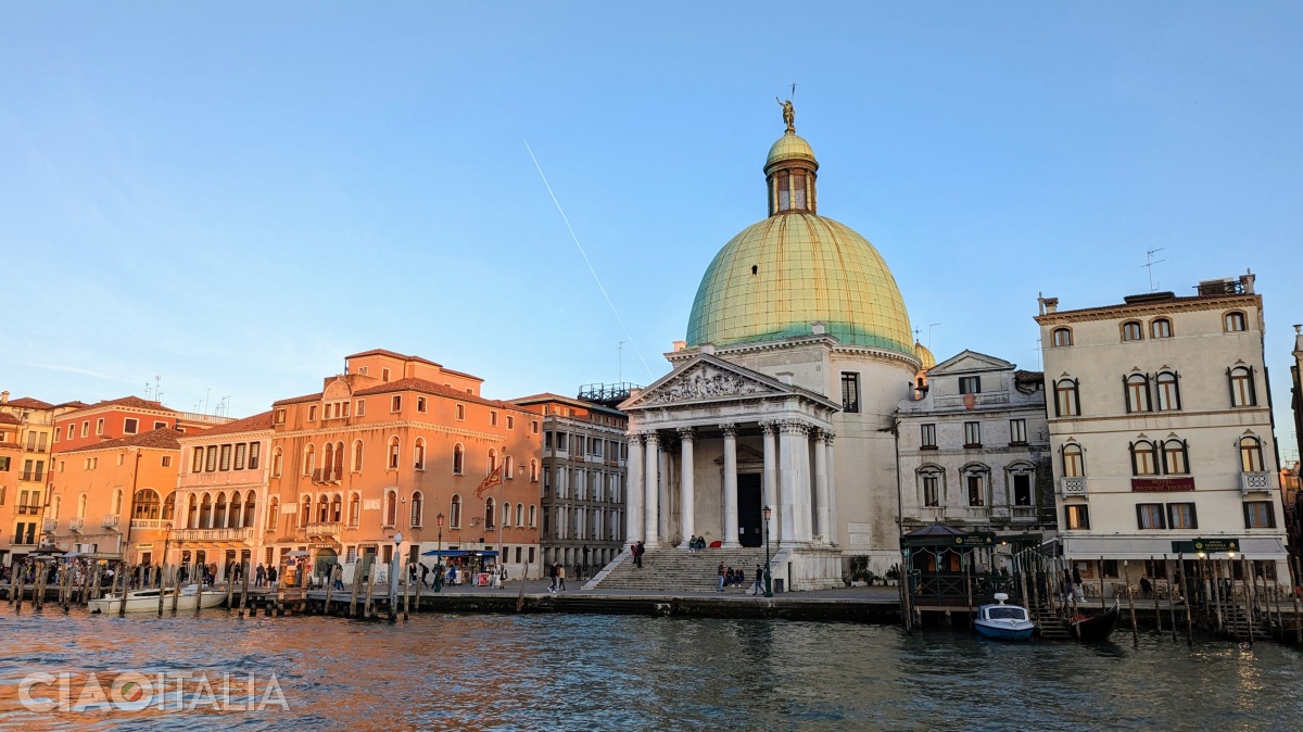 Biserica San Simeon Piccolo are o cupolă uriașă.
