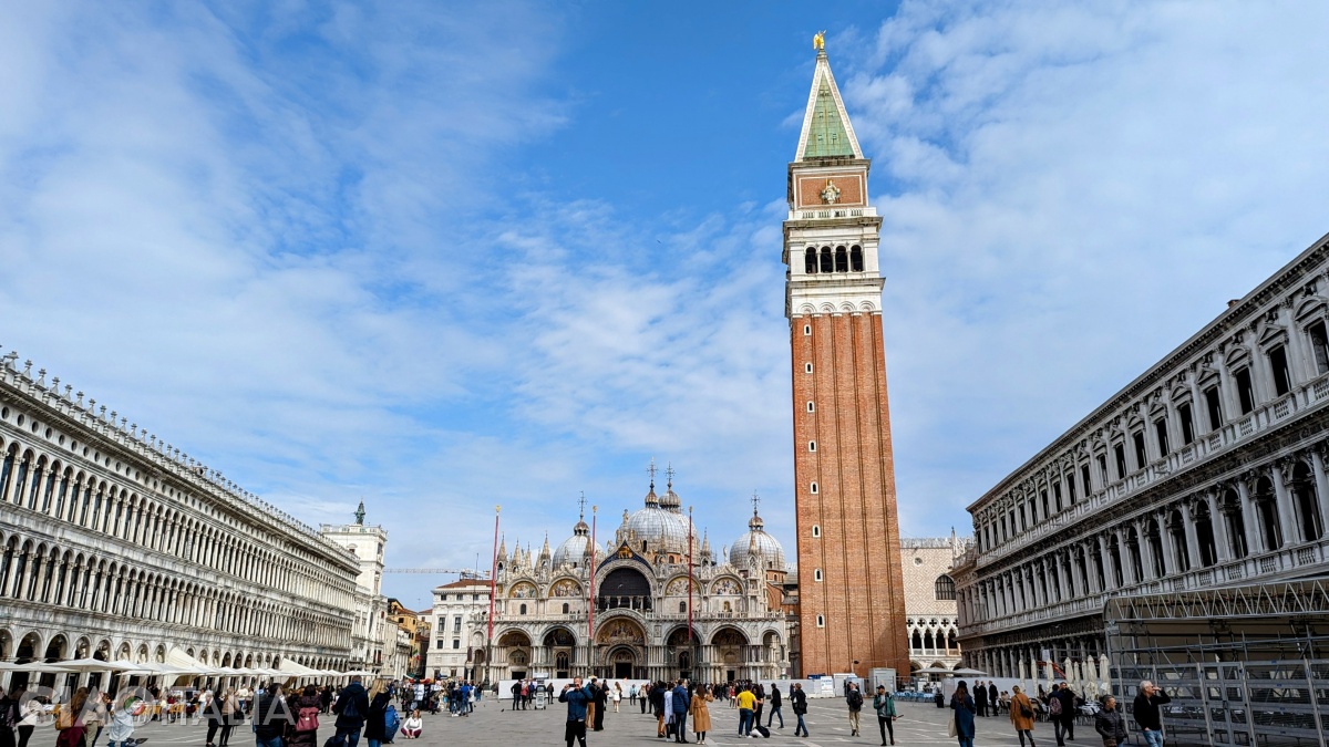 Aflată în Piața San Marco, Campanila San Marco este un simbol al Veneției.