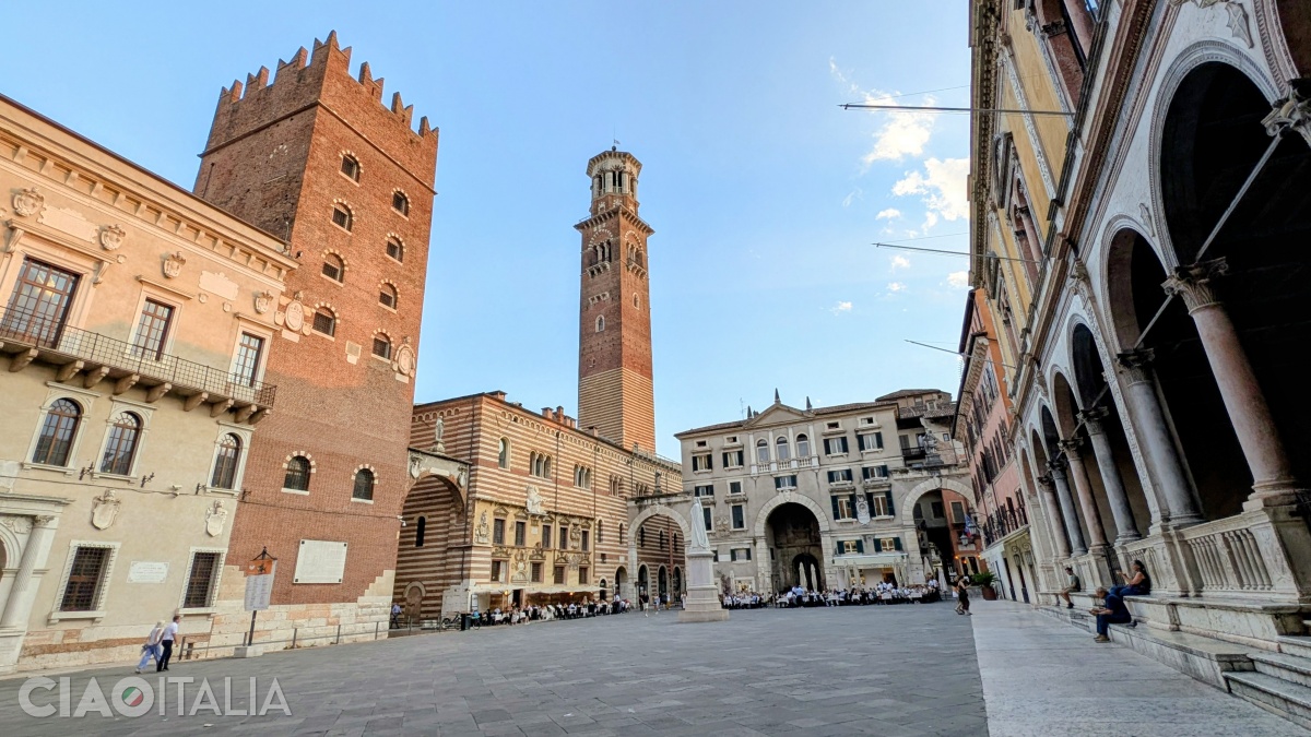 Piazza dei Signori din Verona