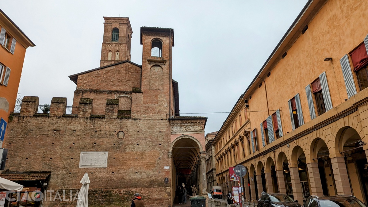 Biserica San Giacomo Maggiore și Oratoriul Santa Cecilia