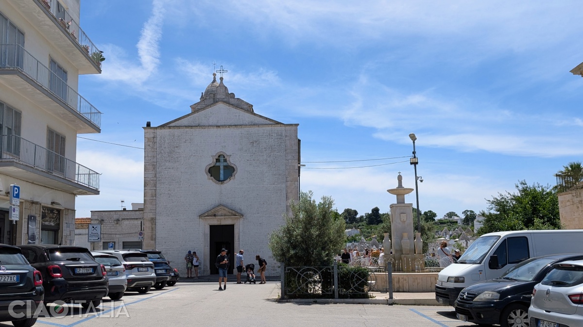 Biserica Santa Lucia datează din sec. al XIX-lea.