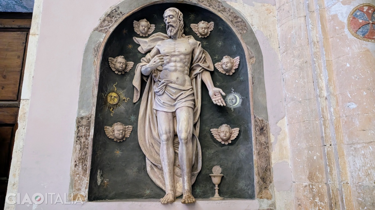 Statuia lui Iisus Salvator (sec. al XVI-lea)