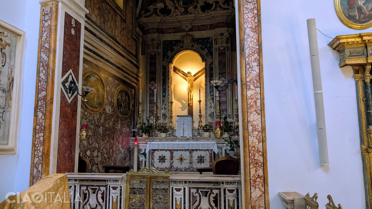 Capela Crucifixului