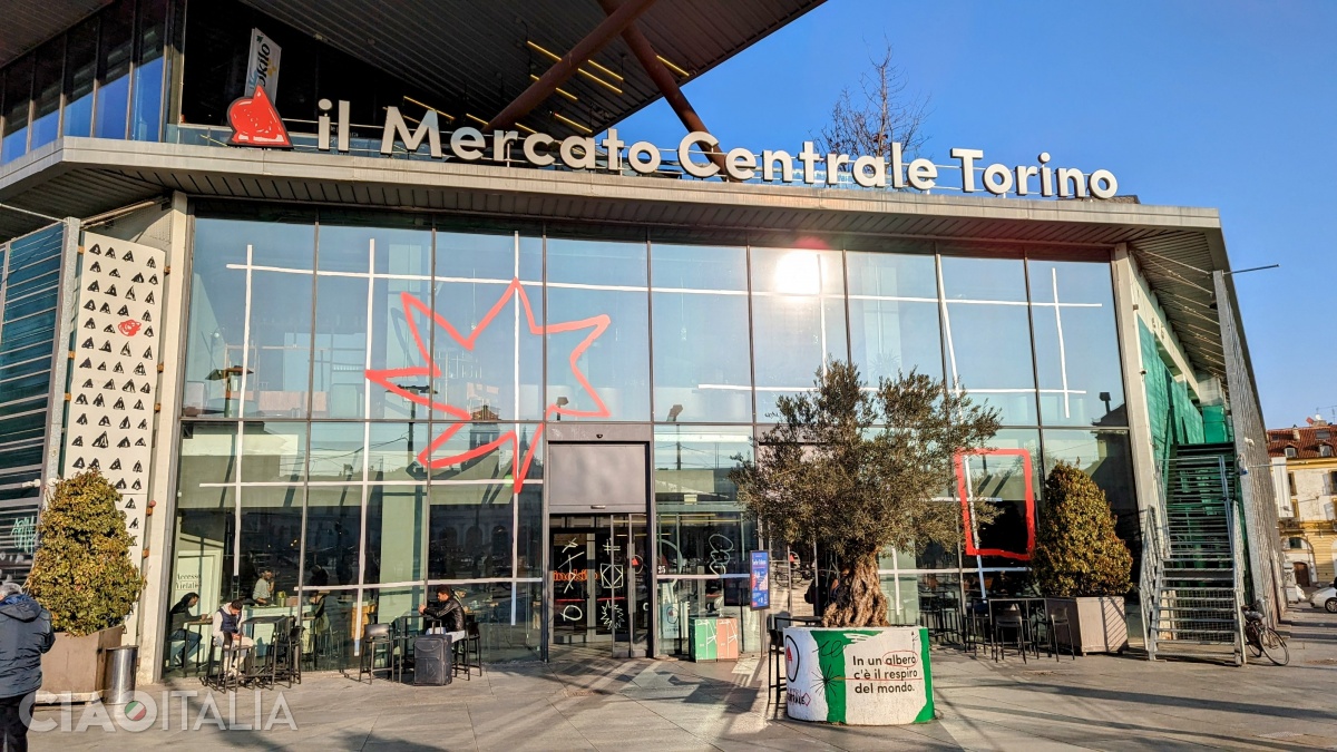 Il Mercato Centrale, o etapă obligatorie pentru iubitorii gastronomiei.