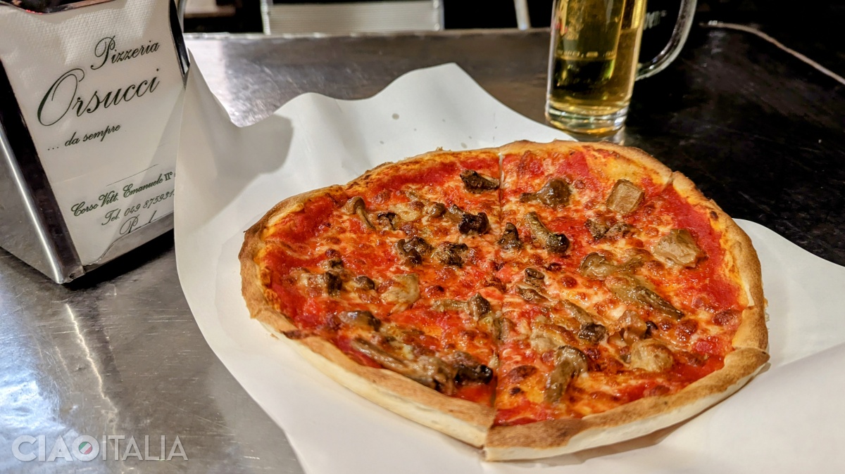 Pizza la Pizzeria Orsucci
