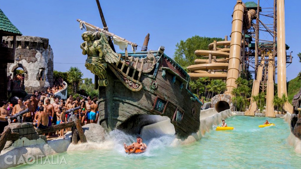 Caribe Bay: Scary Falls