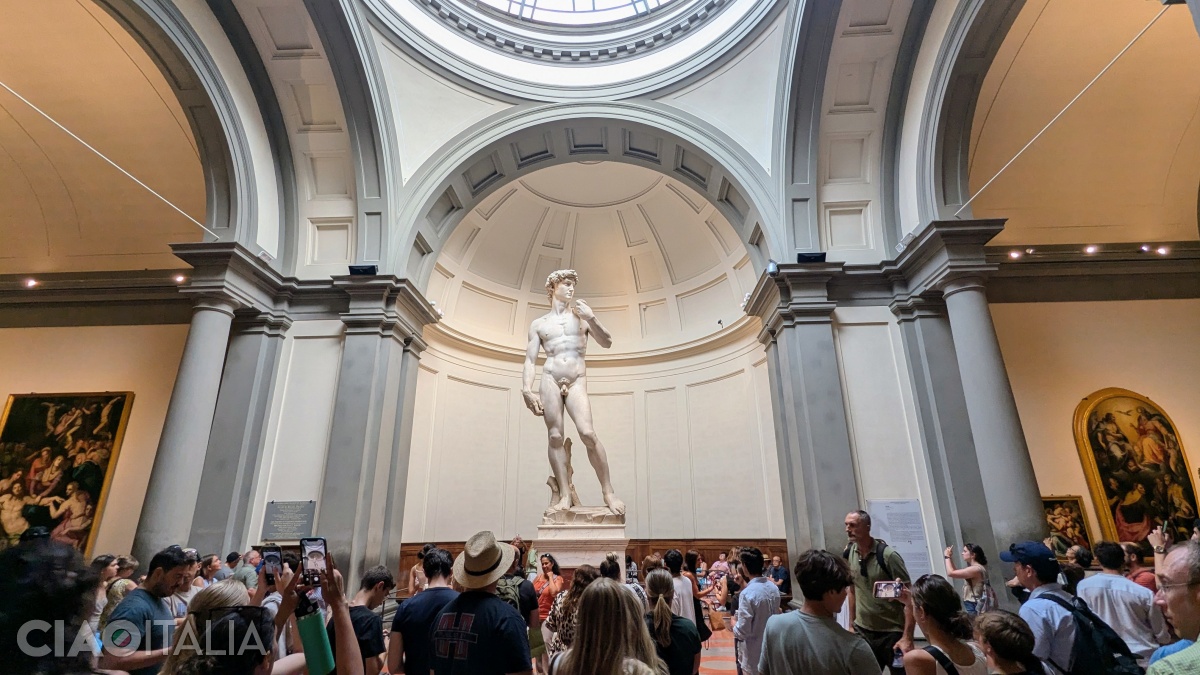 Statuia lui David este una dintre cele mai faimoase opere de artă din lume.