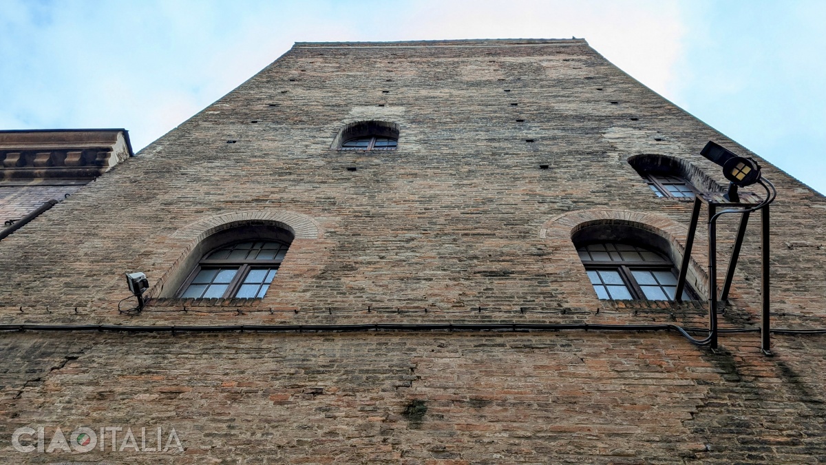 Turnul Guidozagni era de fapt o "casă-turn".