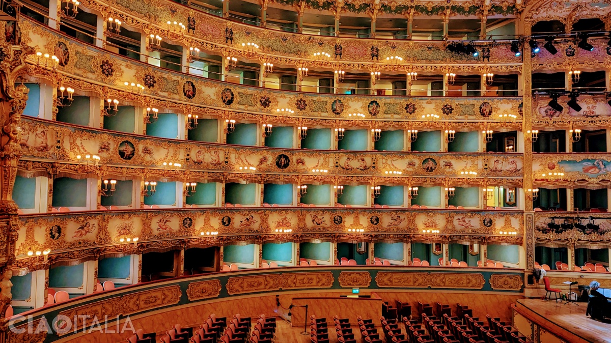 Sala Teatrului La Fenice