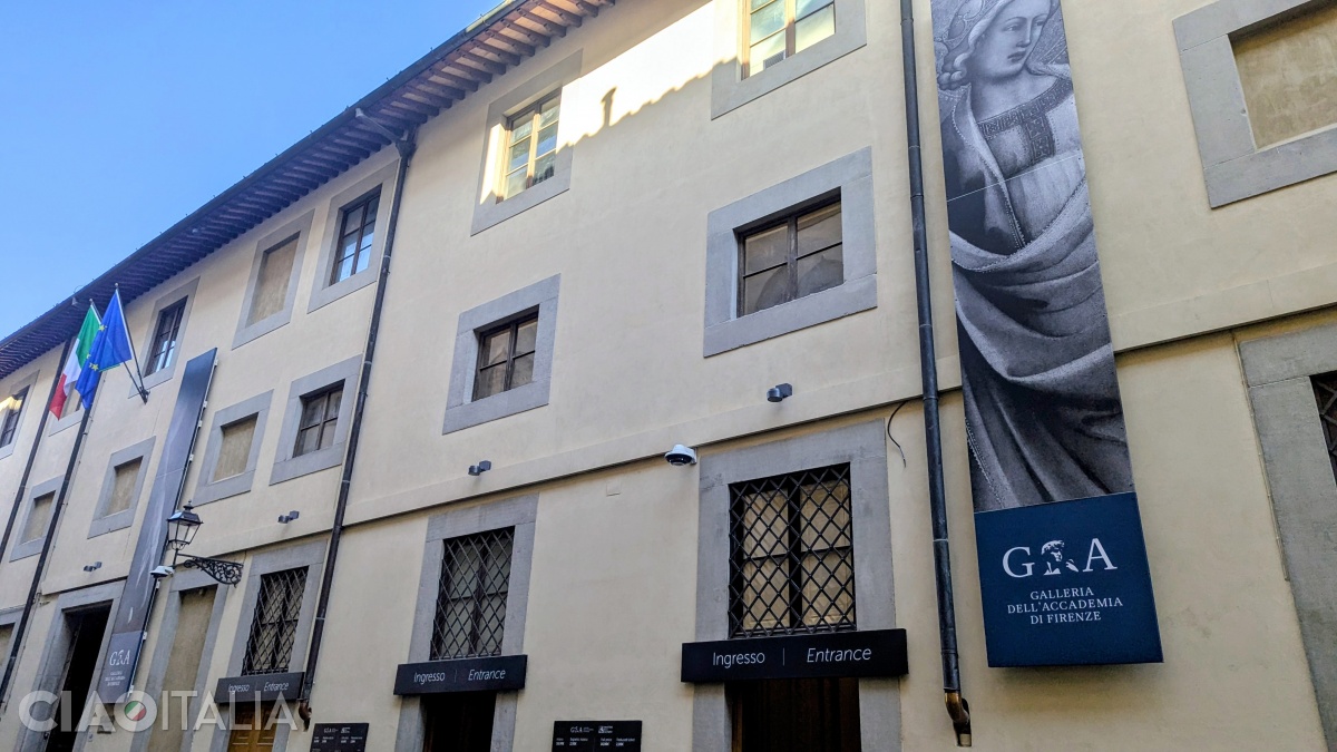Galeria Academiei &icirc;și are sediul &icirc;n spațiile m&acirc;năstirii San Niccol&ograve; di Cafaggio și ale fostului spital San Matteo.