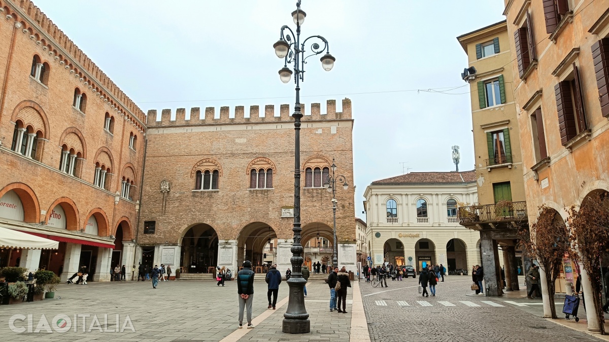 Piazza dei Signori din Treviso