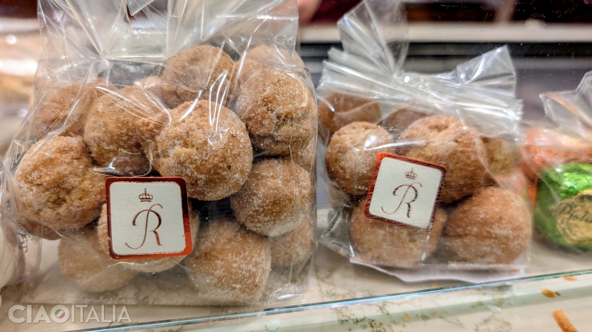 Castagnole la Pasticceria Rosa Salva