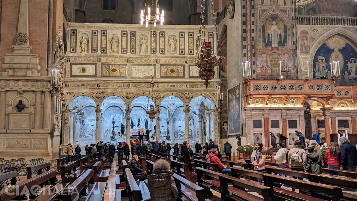 Capela Sf&acirc;ntului Anton