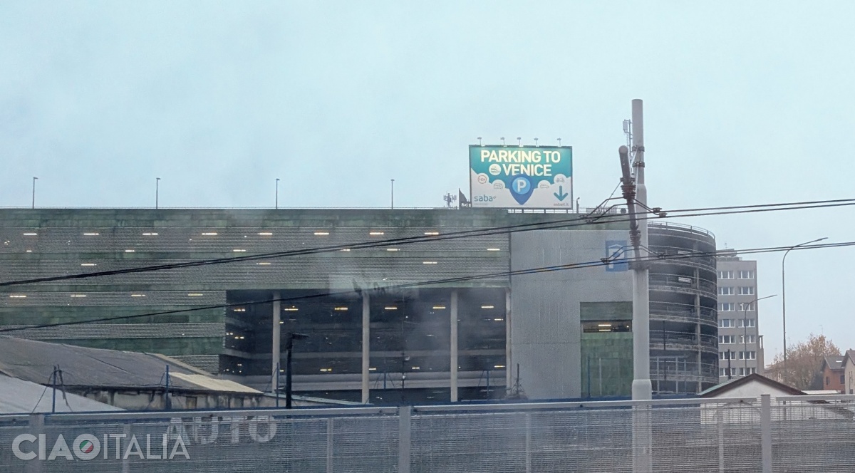 Parcarea Saba este una dintre cele mai mari din Mestre.