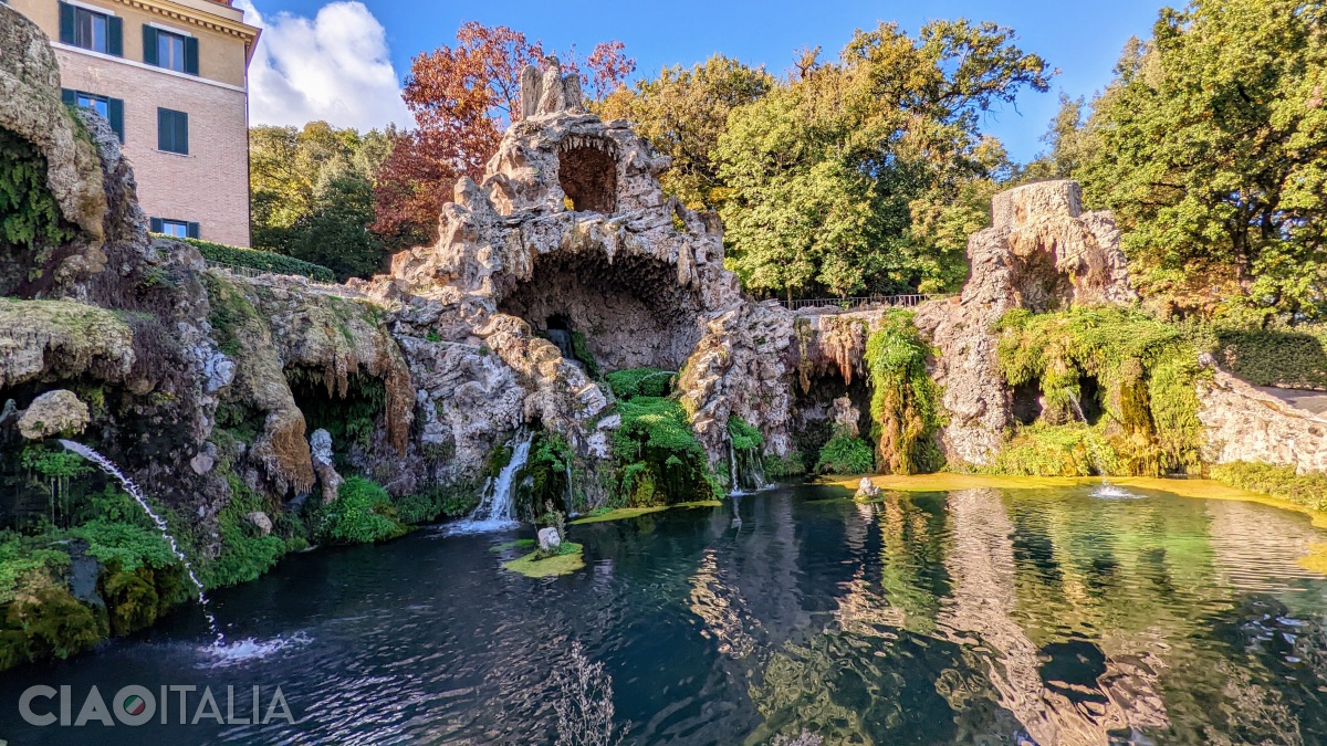 Fântâna Acvilei (la Fontana dell'Aquilone)