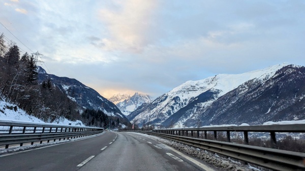 Cum ajungi în Valle d'Aosta?