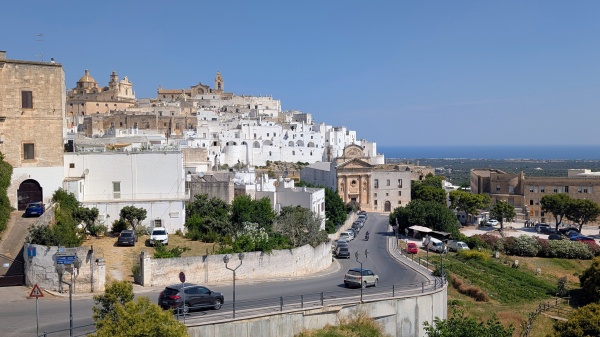 Cum ajungi de la Bari la Ostuni?