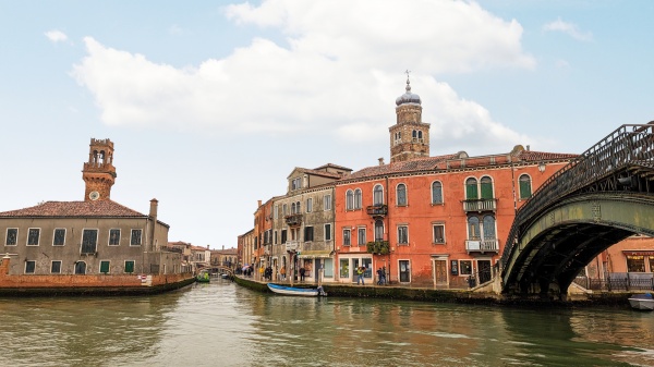 Murano, insula venețiană a sticlei