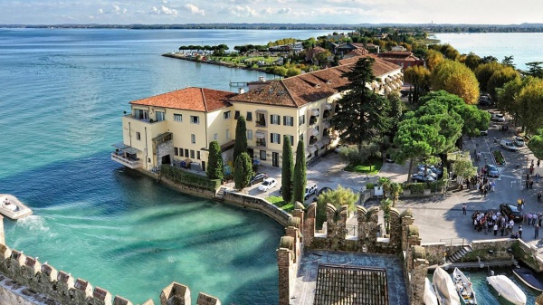 Excursie la Sirmione și Lacul Garda (plecare din Verona)