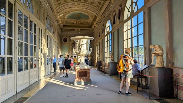 Vizită la Galeria Uffizi din Florența