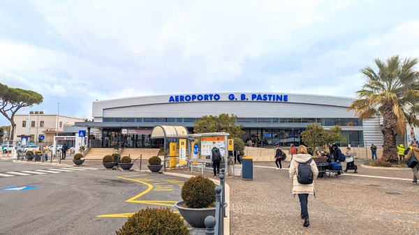Cum ajungi de la Aeroportul Ciampino la Roma (2024)